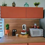 아파트 L